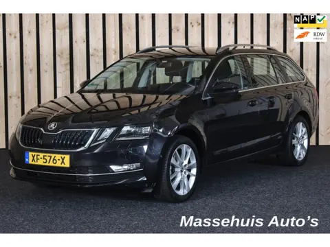 Skoda Octavia Combi 1.0 TSI Greentech Style Business Trekhaak 1e eig. Clima Cruise Navi PDC Nwe APK