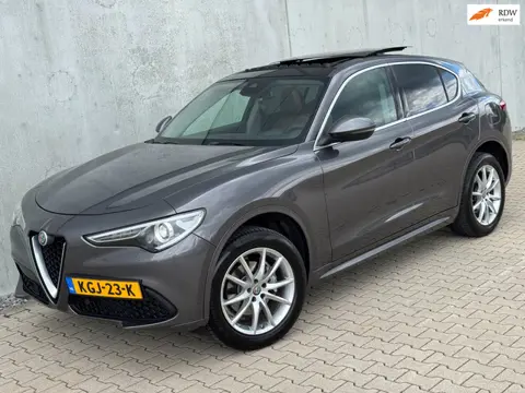 Alfa Romeo STELVIO 2.0 T AWD Ti Pano Navi Leer Trekhaak Adapt Cruise Vol