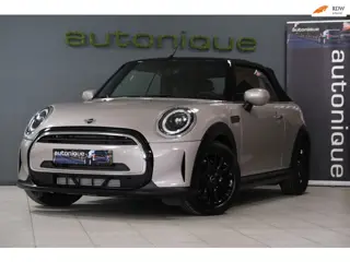 MINI Cabrio 1.5 Cooper MINI Yours **UNIEK 3.015km HELEMAAL ALS NIEUW** Leder/Automaat/Stoelverw.