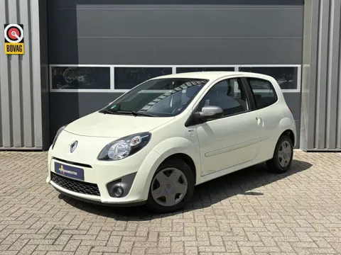 Renault Twingo 1.2-16V Night & Day Automaat | Airco | Cruise Control | PDC | All Season | Interesse?