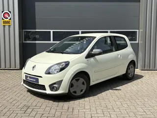 Renault Twingo 1.2-16V Night & Day Automaat | Airco | Cruise Control | PDC | All Season | Interesse?