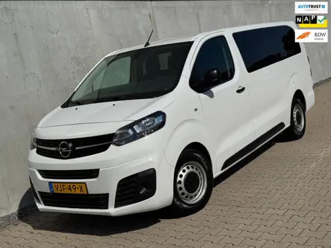 Opel Vivaro 2.0 CDTI L3H1 DC 6pers Navi Carplay Camera Trekhaak