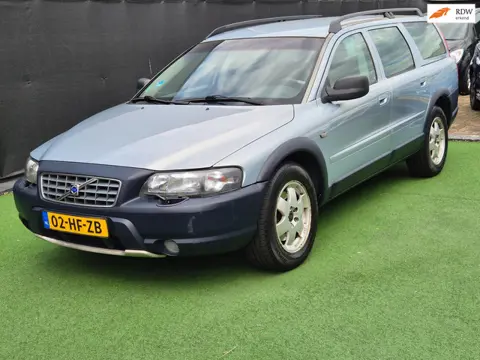 Volvo V70 Cross Country 2.4 T Comfort Line LEDER AUTOMAAT!