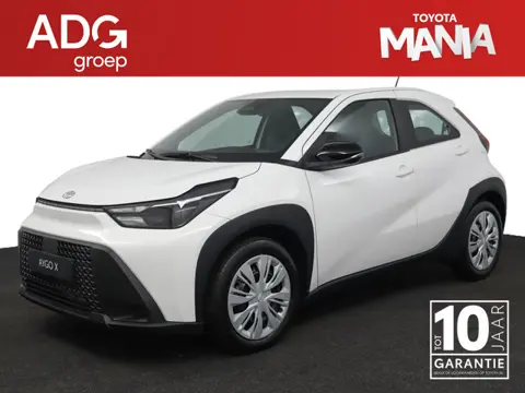 Toyota Aygo X Hybrid 115 play | TOYOTA MANIA | E 1500 inruilpremie |