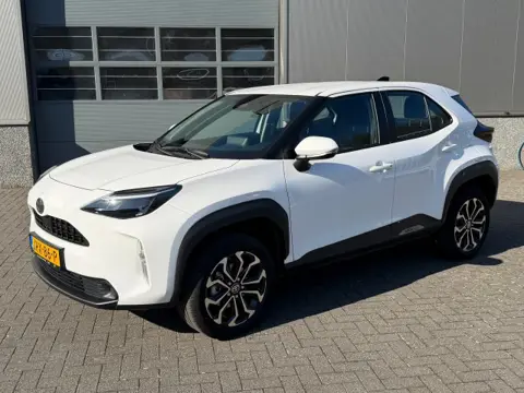 TOYOTA YARIS CROSS 1.5 HYBRIDE 115pk  Stoelverw.  