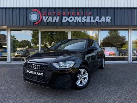 AUDI A1 Sportback 25 TFSI Pro Line - NL Auto 120PK Navi Park. Sens voor en achter