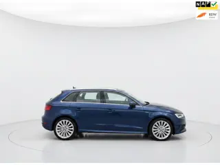 Audi A3 Sportback 1.4 e-tron PHEV Ambition Pro Line plus PANO DAK