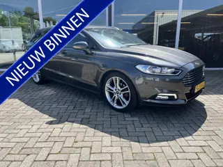 Ford Mondeo Wagon 1.5 Titanium Lmv / Cruise / Stoelverwarming / Navi