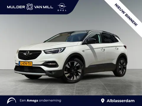 Opel Grandland X Innovation+ 1.2 Turbo 130pk | TWO-TONE! | AGR-STOELEN | ELEK. A. KLEP | CAMERA | FU