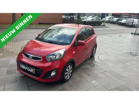 Kia Picanto 1.2 CVVT ISG R-Cross Signal Red | 76.434 KM