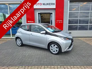 Toyota Aygo 1.0 VVT-i x-play (bj 2016)