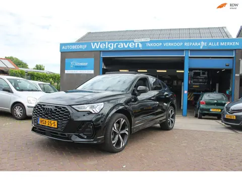 Audi Q3 Sportback 45 TFSI e Business Edition