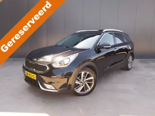 Kia Niro 1.6 GDi Hybrid First Edition 1e EIGENAAR OPEN DAK CAMERA HALF LEER LED NAVI CRUISE ECC