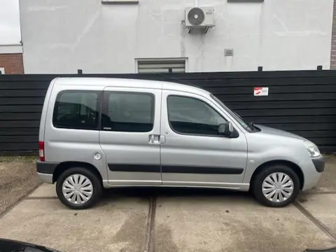 Citroen Berlingo 1.6i 16V X-TR AIRCO/DUBBELE SCHUIFDEUR/APK DEC.-2026/NETTE AUTO!