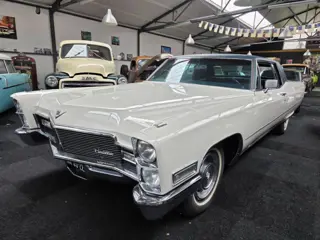 CADILLAC COUPE DE VILLE 