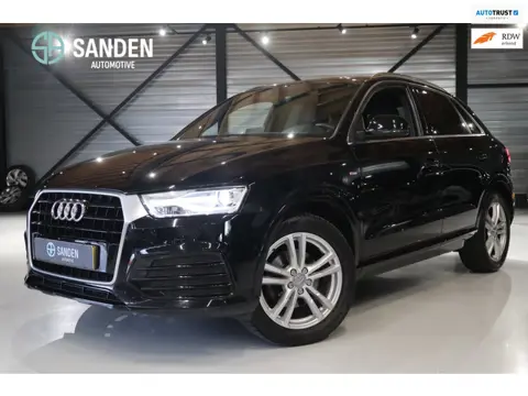 Audi Q3 1.4 TFSI S-Line Sport|Automaat|S Line interieur+exterieur|150PK|Xenon|Navi|Trekhaak 1800 kg 