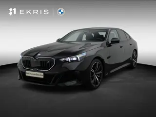 BMW i5 Sedan eDrive40 M Sportpakket Pro | Innovation Pack | Travel Pack | Comfort Pack | Comfort Acc
