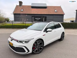Volkswagen GOLF 2.0 TSI GTI Panoramadak Leer Stoelverwarming/Verkoeling Camera Keyless entry