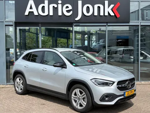 Mercedes-Benz GLA-klasse 250 e AMG Line AUTOMAAT | TREKHAAK | PLUG-IN HYBRIDE | 360gr CAMERA | WIDE 