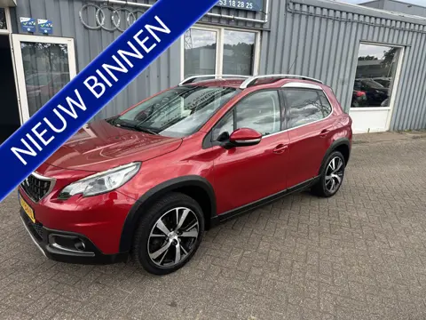 Peugeot 2008 1.2 PureTech Allure (bj 2016, automaat)