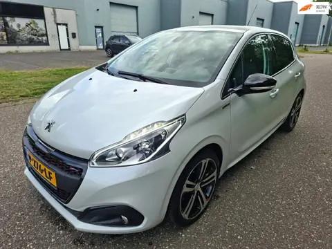 Peugeot 208 1.2 PureTech GT-line super mooi panorama dak
