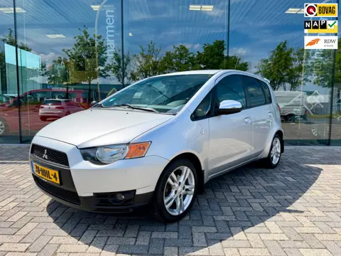 Mitsubishi Colt 1.3 CZ5 5-deurs Intro Edition, NAP, Airco, Cruise, Rijklaar