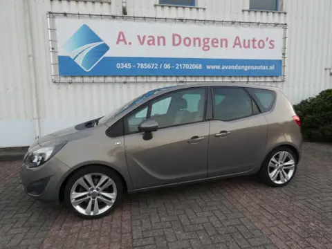 OPEL MERIVA 1.4 TURBO COSMO,Clima,Cruise,Navi,Pano