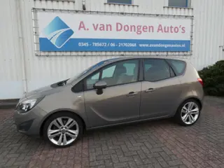 OPEL MERIVA 1.4 TURBO COSMO,Clima,Cruise,Navi,Pano