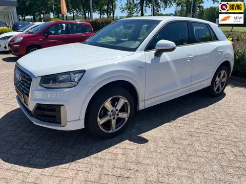 Audi Q2 35 TFSI S Edition, Automaat, Navi, 150PK, Dealer auto