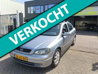 Opel Astra 1.6 Njoy