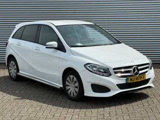 Mercedes-Benz B-klasse 220 d Ambition / NW APK / LAGE KM STAND / INRUIL MOG.