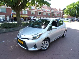 Toyota Yaris 1.5 Full Hybrid Aspiration AUTOMAAT van 2e eigenaar A.CARPLAY