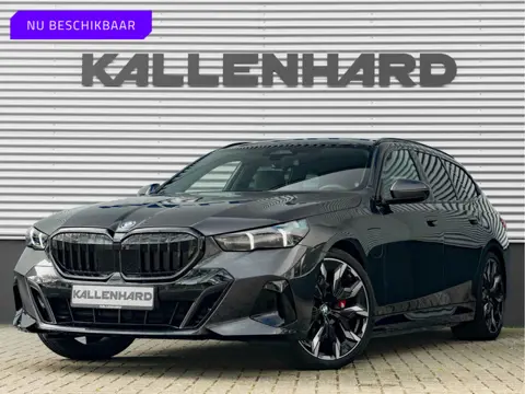 BMW 5 Serie Touring 530e M-Sport Pro - Pano - Trekhaak - ACC - Head-up - Harman Kardon