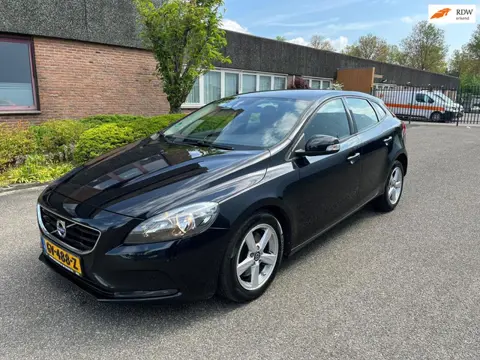 Volvo V40 1.6 D2 Momentum Automaat Airco Boekjes N.A.P