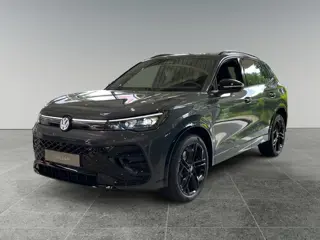 Volkswagen Tiguan R-Line Edition 1.5 eHybrid 204 PK | 360 camera | Adaptief onderstel | Panorama |