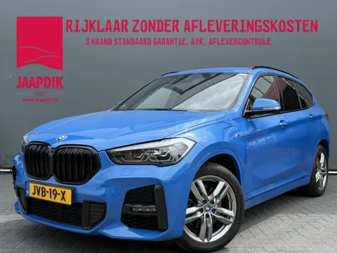 BMW X1 BWJ 2022 xDrive25e 221 PK eDrive Edition M SPORT | NIEUW BINNEN! TREKHAAK | FULL LED | HALF L