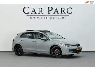 Volkswagen Golf 1.5 eTSI R-Line Edition LED/VIRTUAL/SFEER/PANO/ALCANTARA+S.VERWARMING+MEMORY/19" LMV