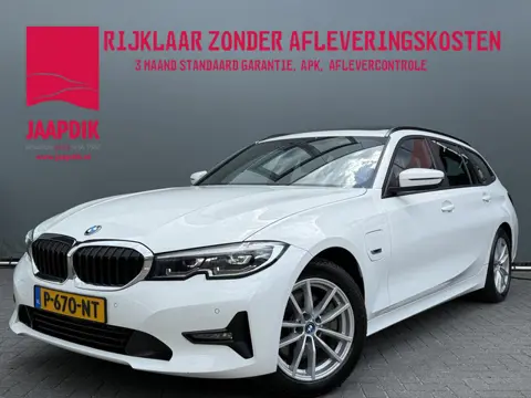 BMW 3 Serie Touring BWJ 2022 320e 204 PK Business Edition Plus M PANO | LEDRE | FULL LED | STOELVERW