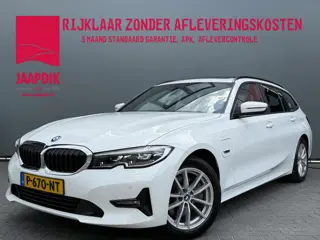 BMW 3 Serie Touring BWJ 2022 320e 204 PK Business Edition Plus M PANO | LEDRE | FULL LED | STOELVERW
