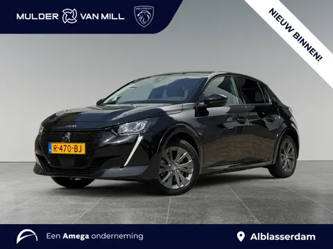 Peugeot e-208 Allure Pack EV 3-FASEN 50kWh 136pk | 3D i-COCKPIT® | CAMERA | APPLE CARPLAY / ANDROID 
