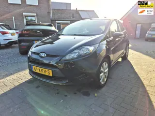 Ford Fiesta 1.25 Limited 5 Deurs Airco Trekhaak