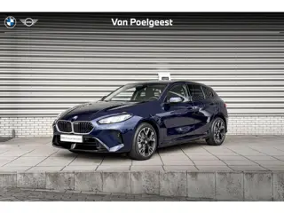 BMW 1 Serie 120 M Sport Design / Premium Pack / Comfort Access / Achteruitrijcamera / Extra getint g