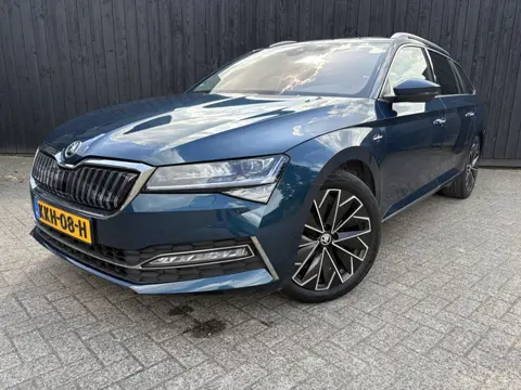 Škoda Superb 1.4 TSI iV Sportline Business Laurin & Klement