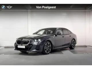 BMW i5 Sedan eDrive40 | M-Sport Pro | Travel Pack | Driving Assistant | Harman/Kardon | Comfort Acce