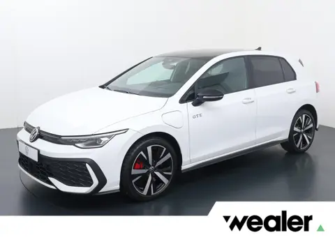 Volkswagen Golf 1.5 eHybrid GTE | 272 PK | SoH 99% | Adaptive cruise control | Area view 360 graden 