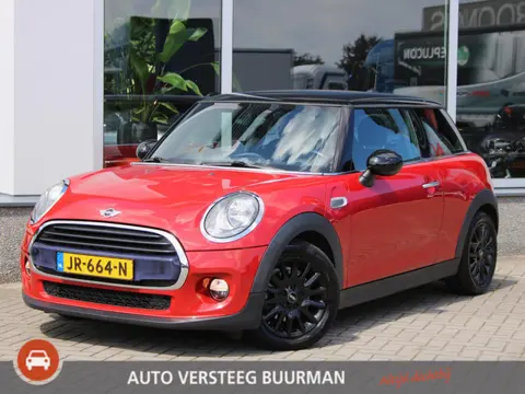 MINI Cooper 1.5 Salt Business JCW pakket Navigatie, Schuif/Kanteldak, Airco, 16"inch Lichtmetalen Ve