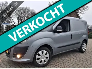 Fiat Doblò Cargo 1.4-16V met Airco, Zijdeur en Vele Opties !