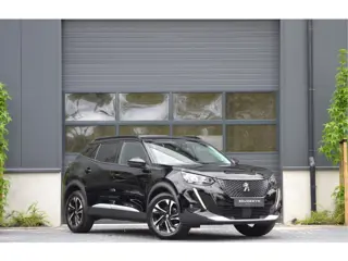 Peugeot 2008 1.2 PureTech Allure Pack Camera | Carplay | Automaat | half/leder