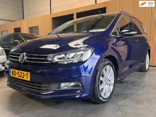 Volkswagen Touran 1.4 TSI Highline Business R 7P |Automaat|Camera|Carplay|Stoelverwarming|Cruise