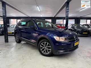 Volkswagen Tiguan 1.4 TSI ACT Highline Business R Pano